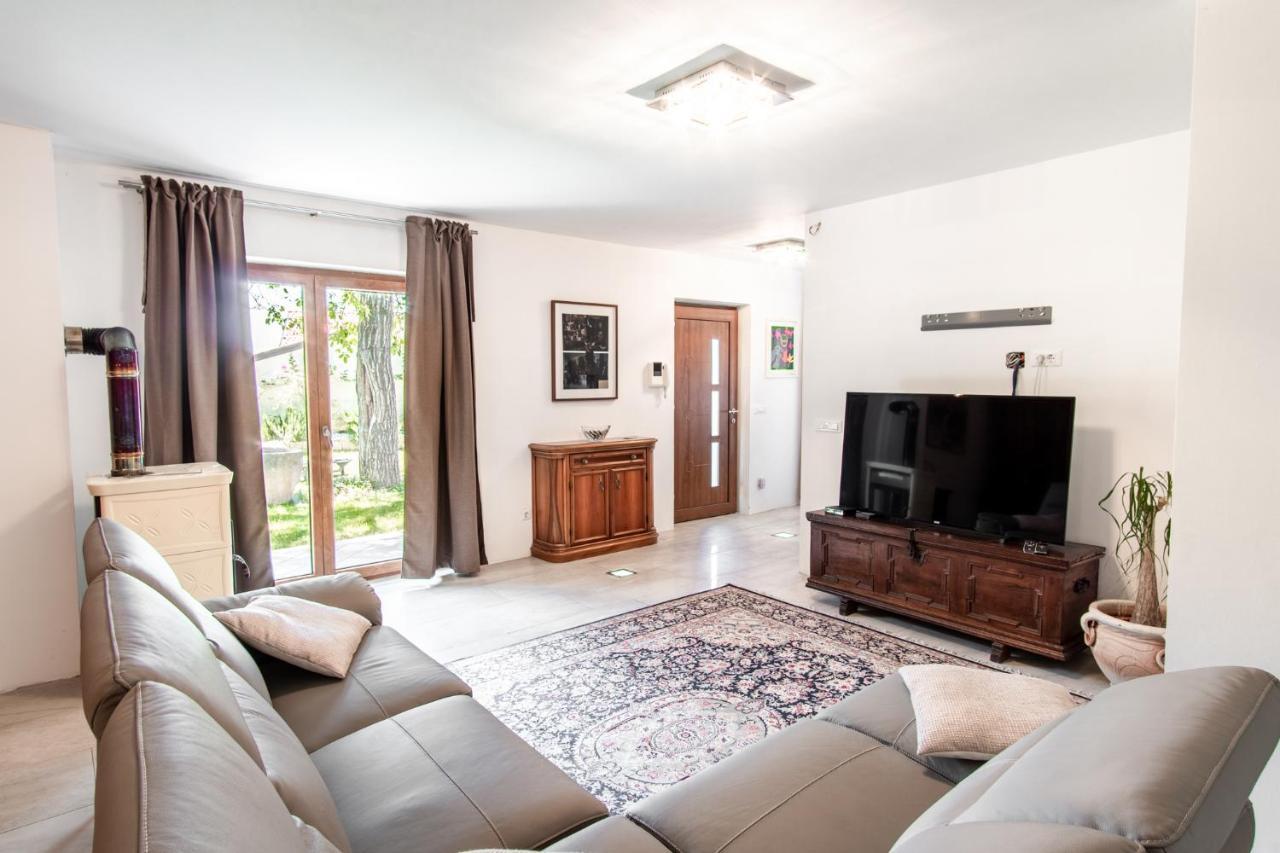 Villa Hermes Art Dutovlje Kültér fotó