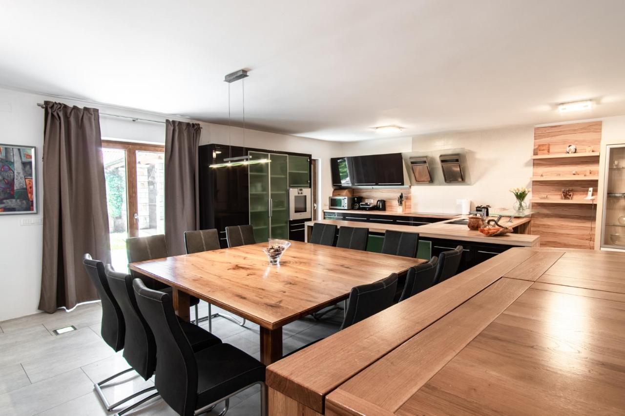 Villa Hermes Art Dutovlje Kültér fotó